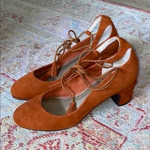 Anthropologie Lien Do Pumps